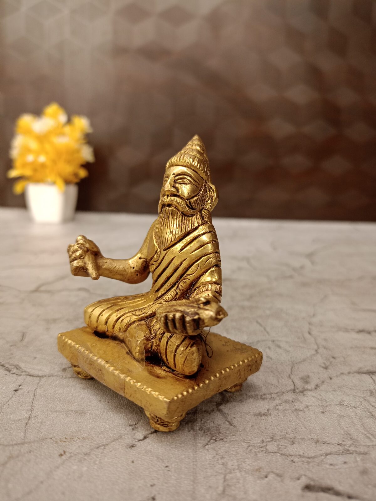 The Famous Poet Thiruvalluvar Brass Statue 3" - Image 2