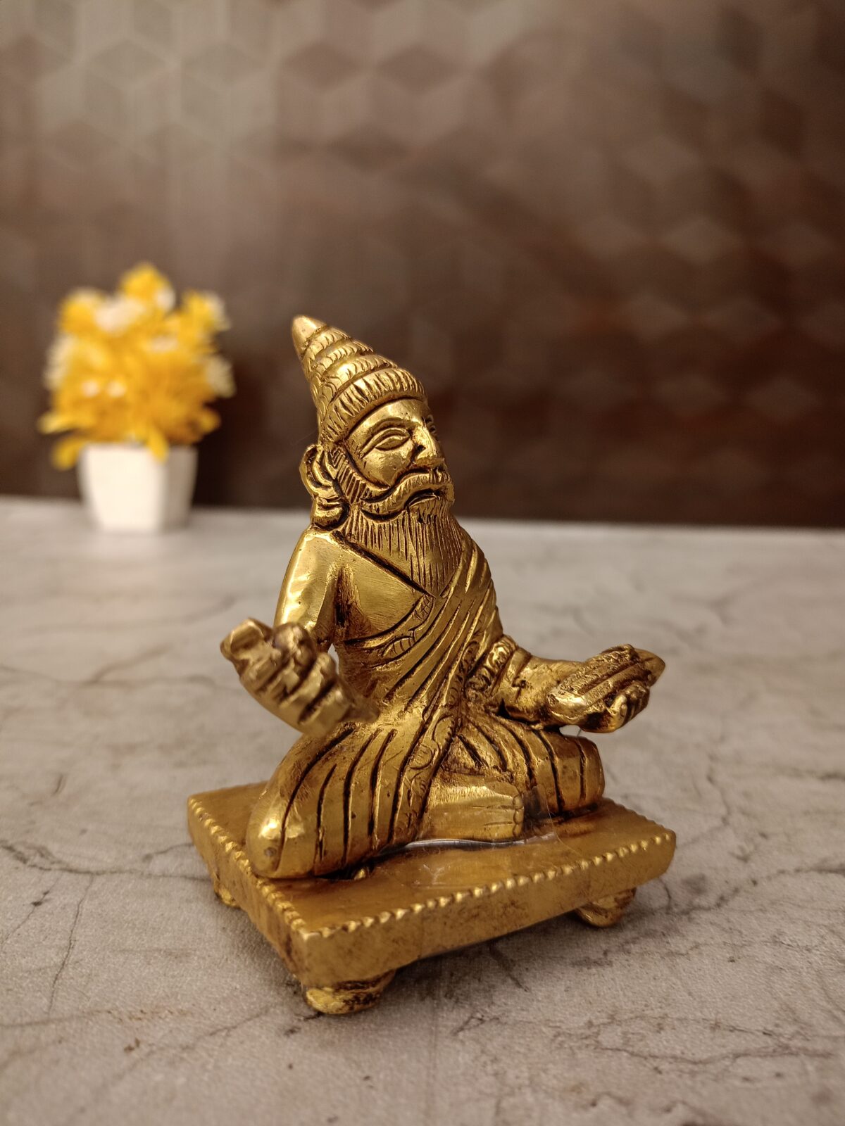 The Famous Poet Thiruvalluvar Brass Statue 3" - Image 3