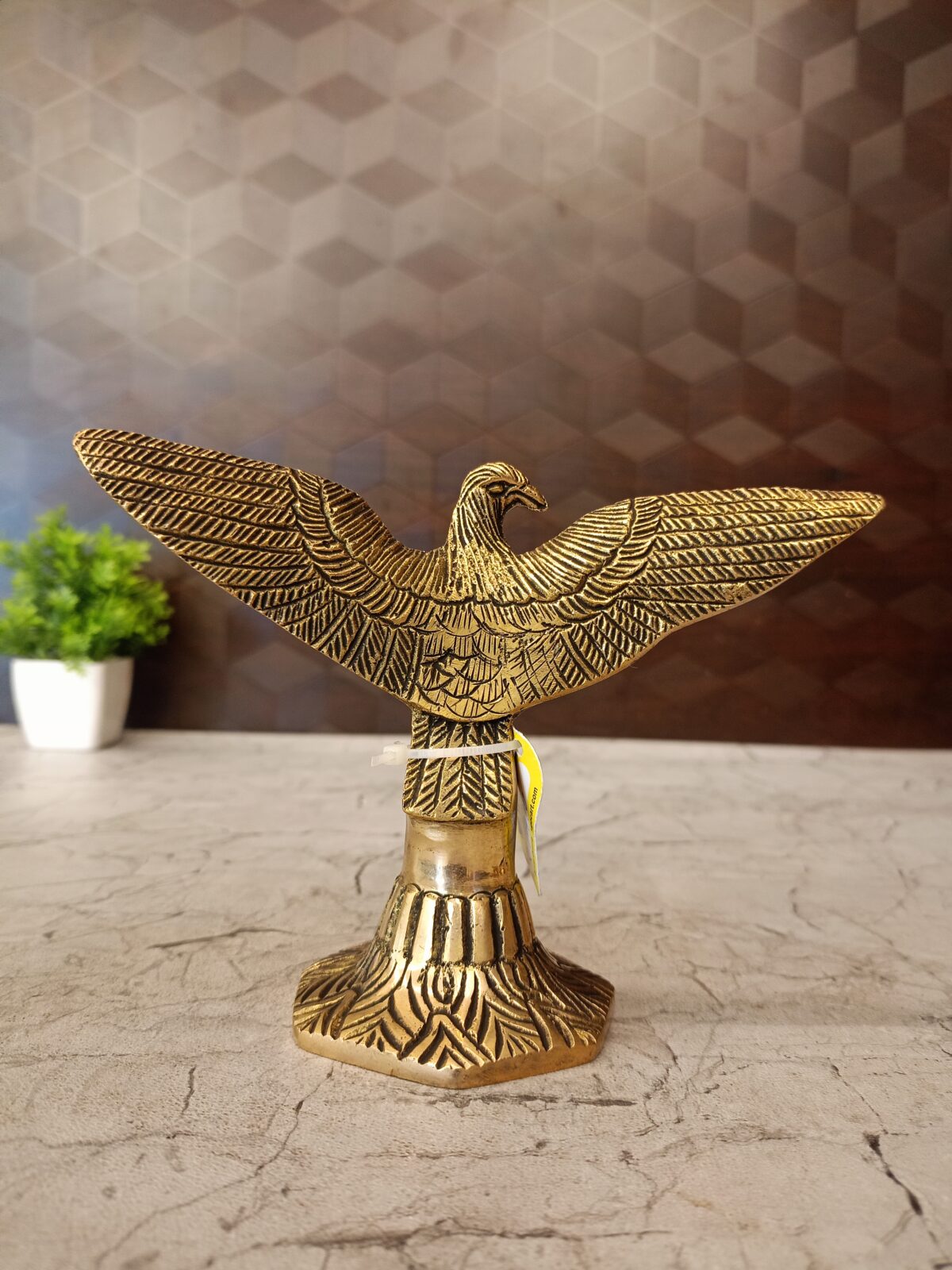 brass eagle idol gift home decor coimbatore india3 scaled