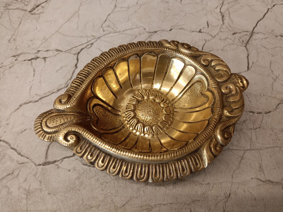 brass designer diya pooja gift vgocart coimbatore india2 1 scaled