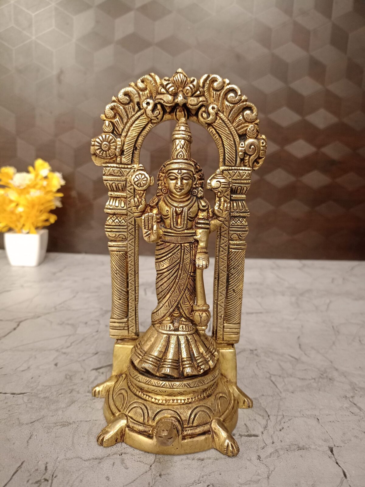 brass arch perumal idol pooja gift antique handicraft idol vgocart coimbatore india2 scaled