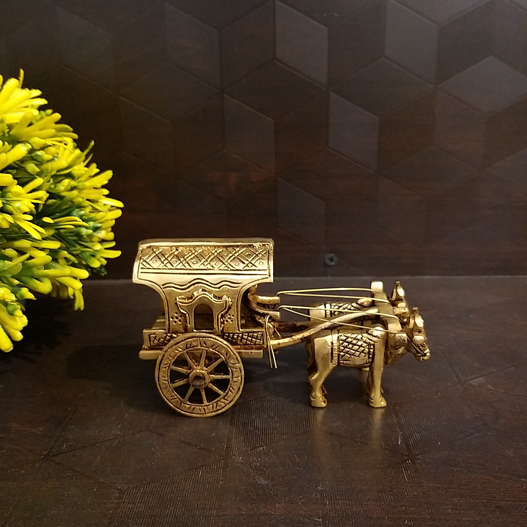 brass-traditional-bullock-cart-idol-home-decor-showpiece-gift-buy-online-india-10032 Brass Bullock Cart Covered Idol