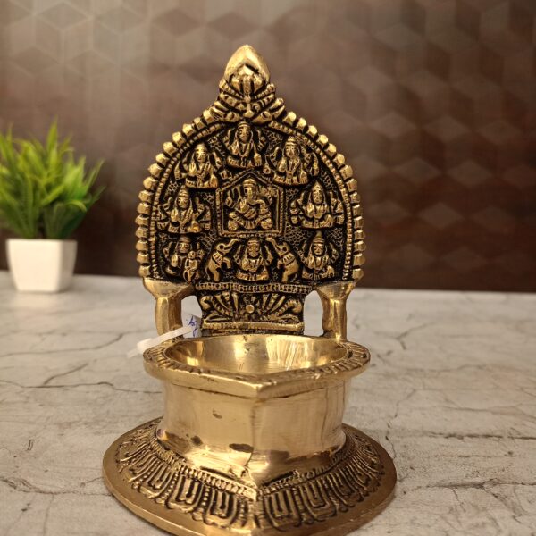 brass gajalakshmi diya