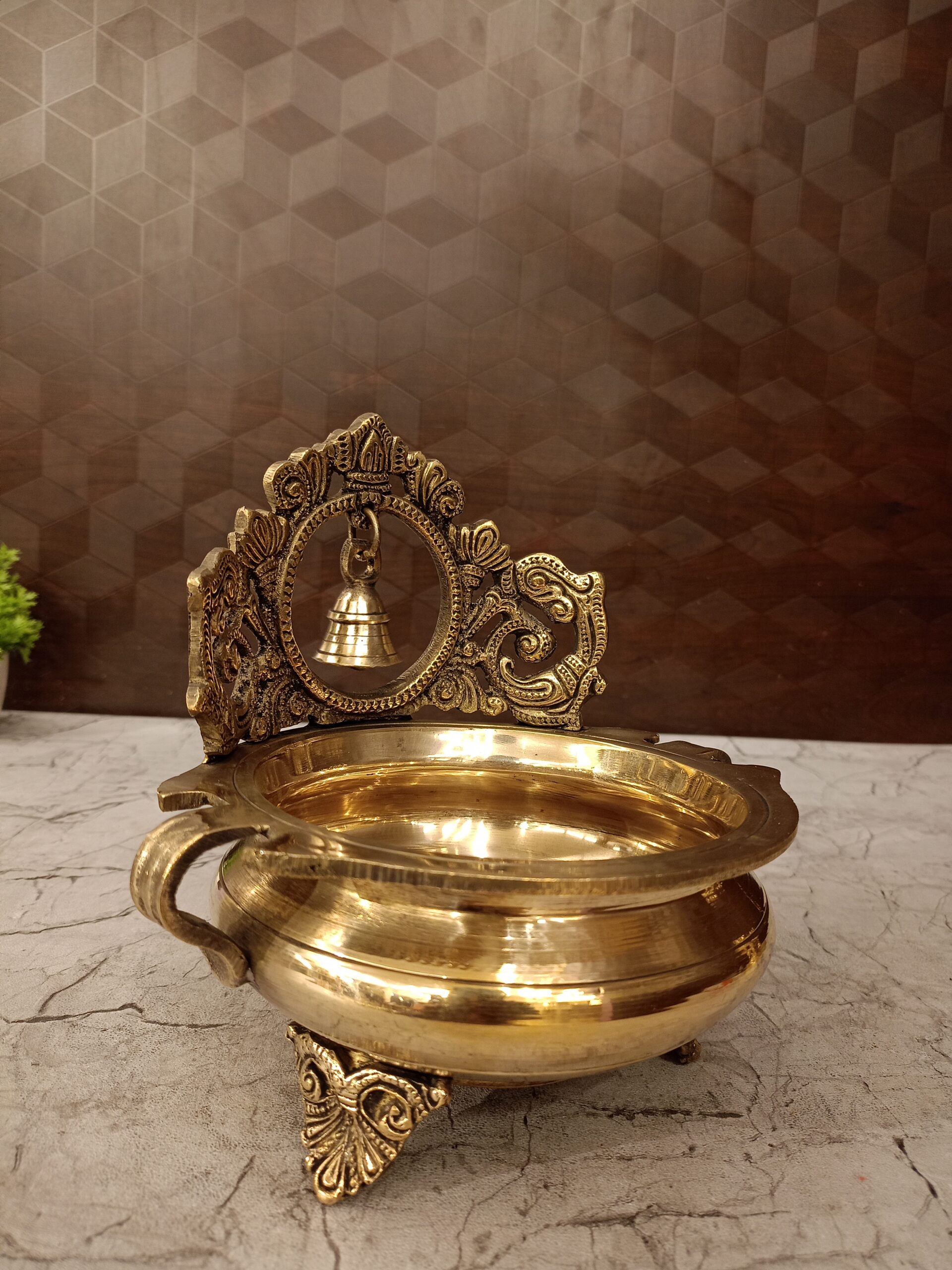 oplus_32 Brass Uruli with Bell 7" - Image 3