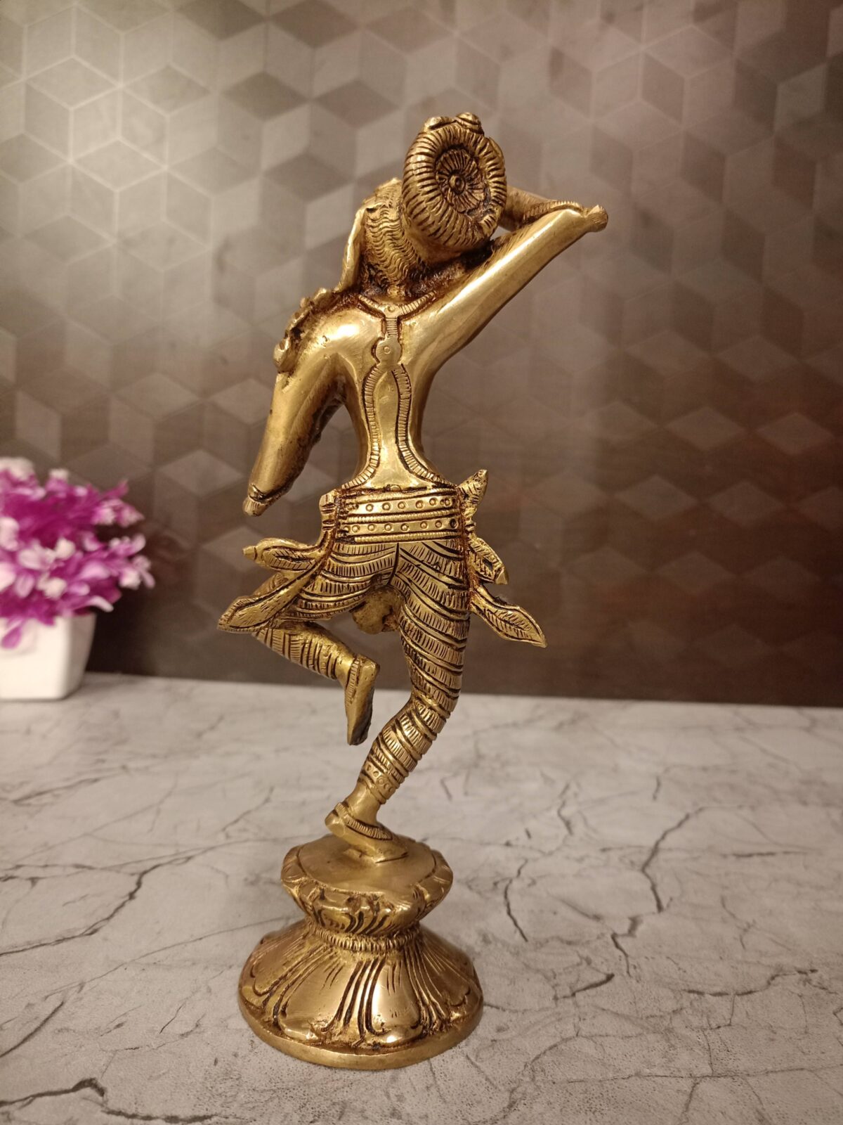 brass decor lady gift show piece vgocart coimbatore india1 scaled