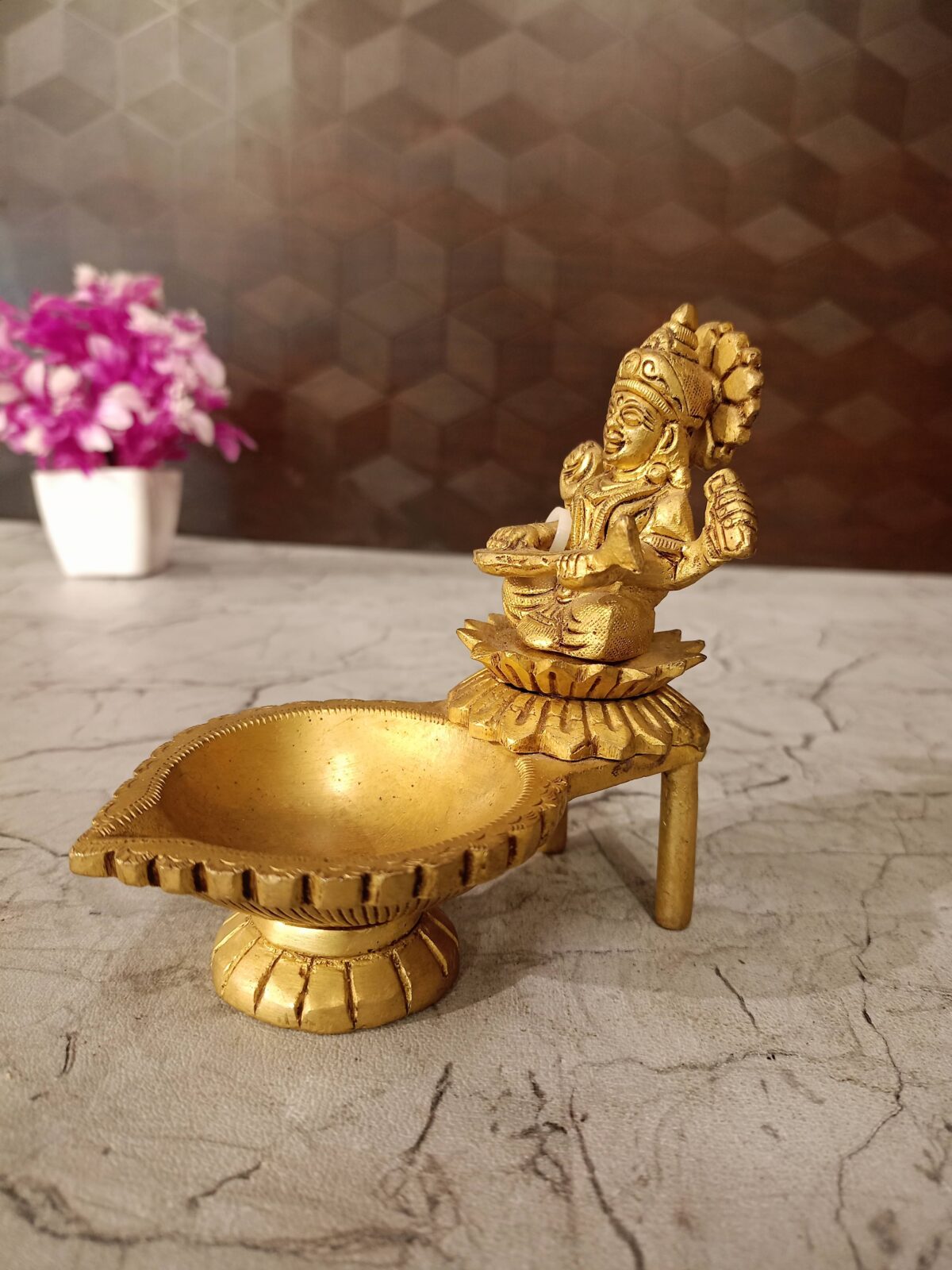 brass saraswathi idol pooja gift vgocart coimbatore india1 scaled