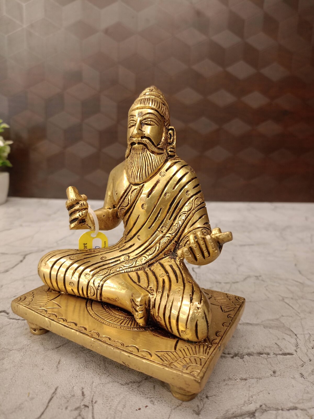 brass thiruvalluvar idol pooja gift vgocart coimbatore india1 scaled