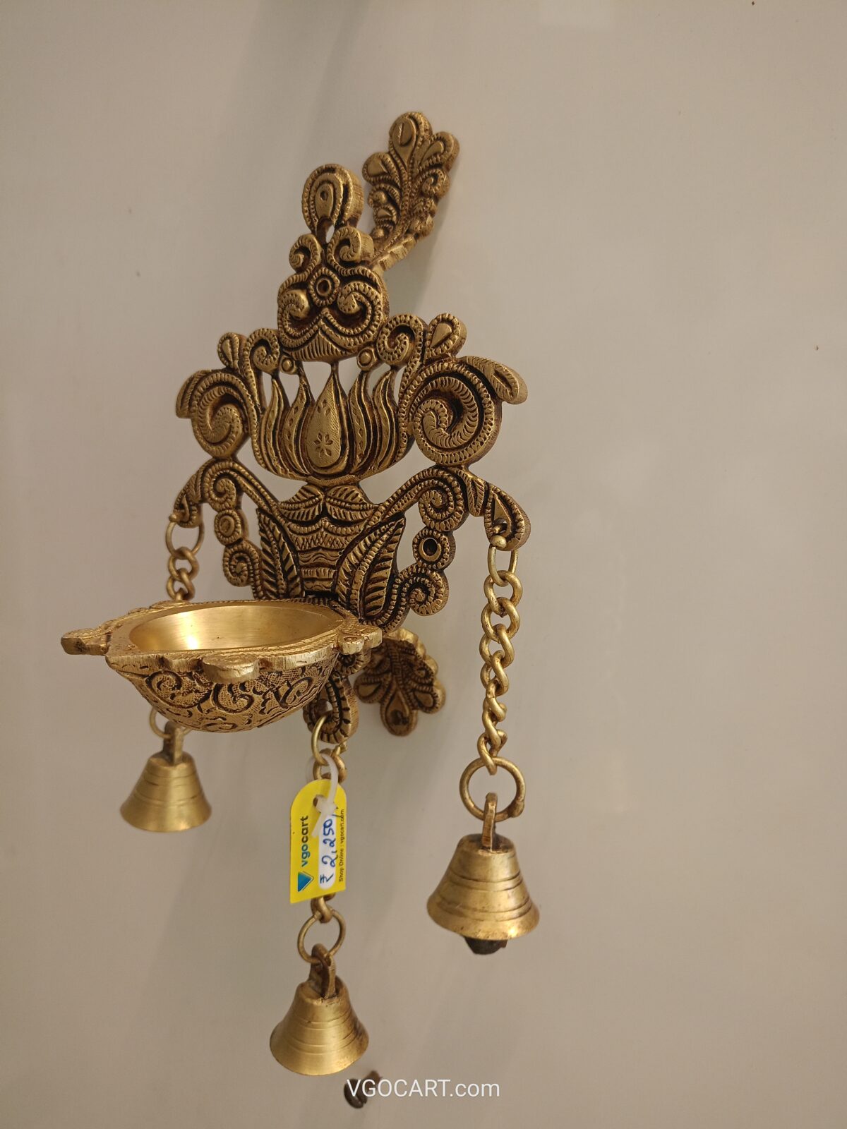 brass wall mount lotus gift vgocart coimbatore india3 scaled