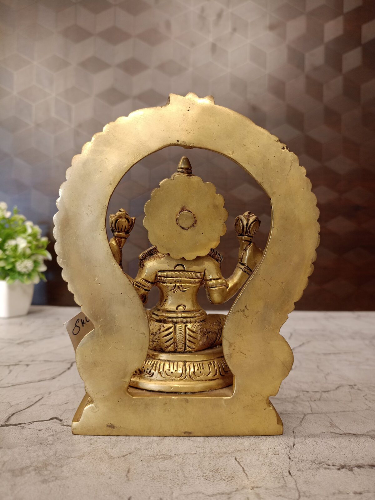 brass arch lakshmi idol pooja gift vgocart coimbatore india2 scaled
