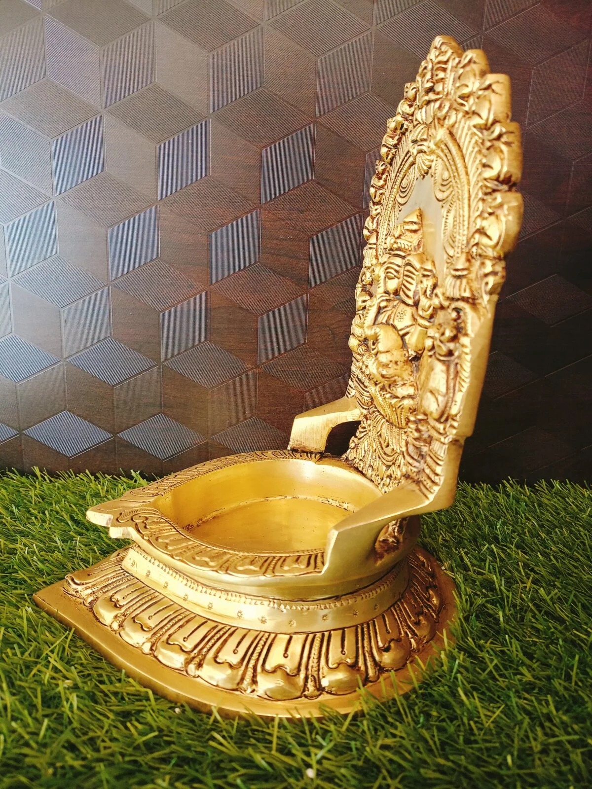 Brass Ganesha Big Diya / Pure & Antique