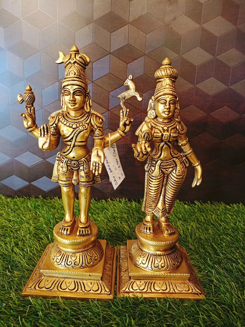 Brass Sivan Parvanthi Standing Idol / Pure & Antique