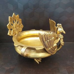 Brass Peacock Uruli / Pure & Antique 8.5″