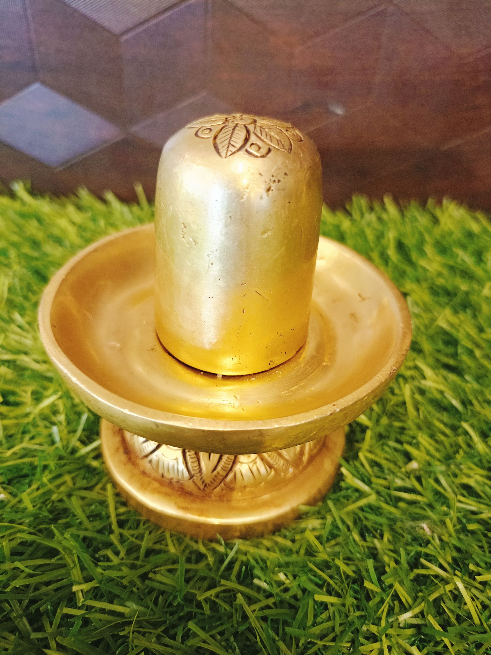 Brass Small Shiva Lingam / Pure & Antique