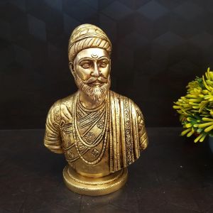 Brass Veera Shivaji Idol 7.5″ / Pure & Antique