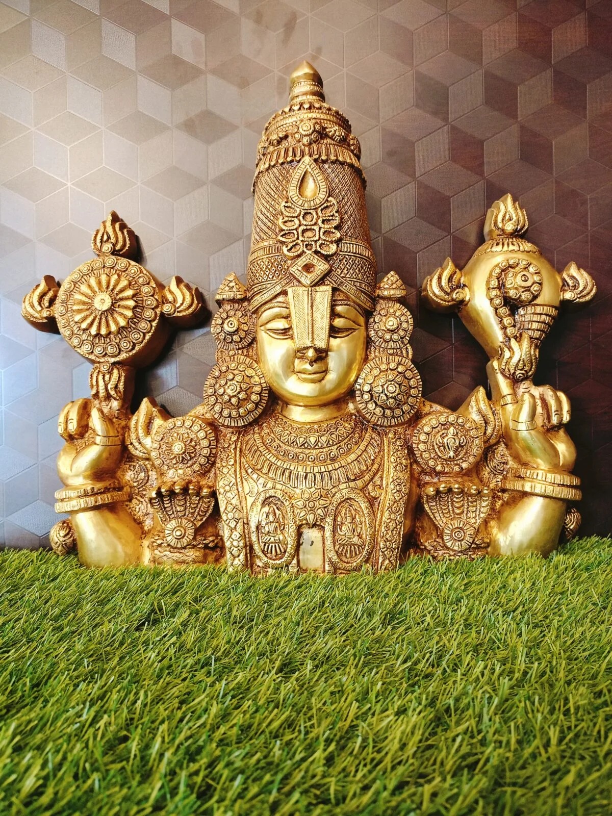 Brass Thirupati Balaji Venkateswara Perumal Idol , Pure & Antique 18.5″