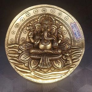 pure-brass-ganesha-plat-idol-gift-pooja-antique-wall-hanging-home-decor-vgocart-coimbatore