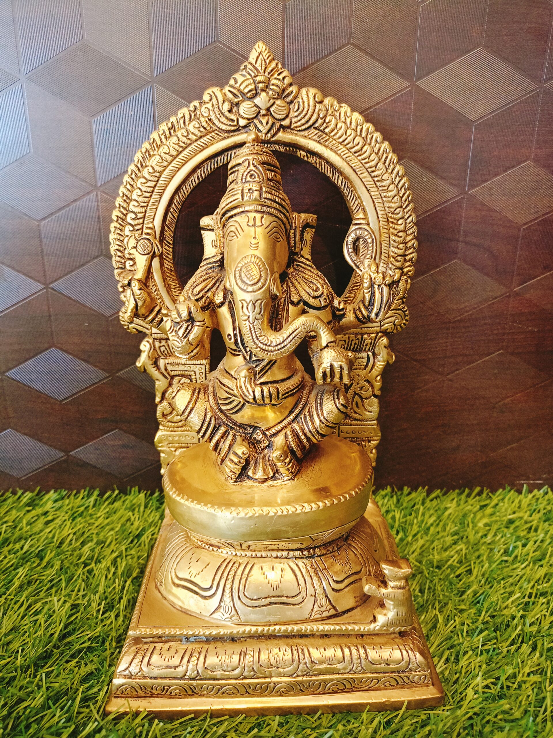 Brass Vinayakar Idol 10" 1 Brass Vinayakar Idol