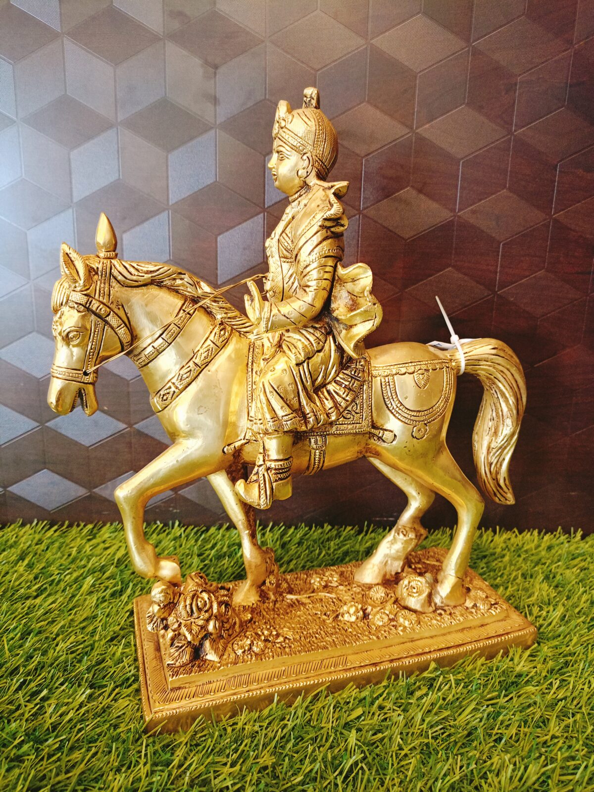 buy brass yogi swami narayan statue online india 1 scaled