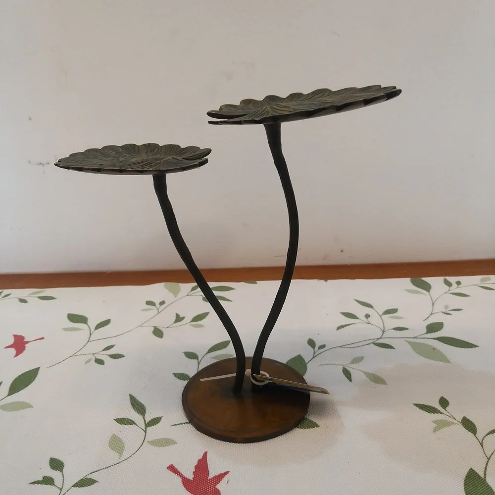 pure-brass-lotus-leaf-stand-antique-gift-show-piece-home-decor-vgocart-coimbatore-india