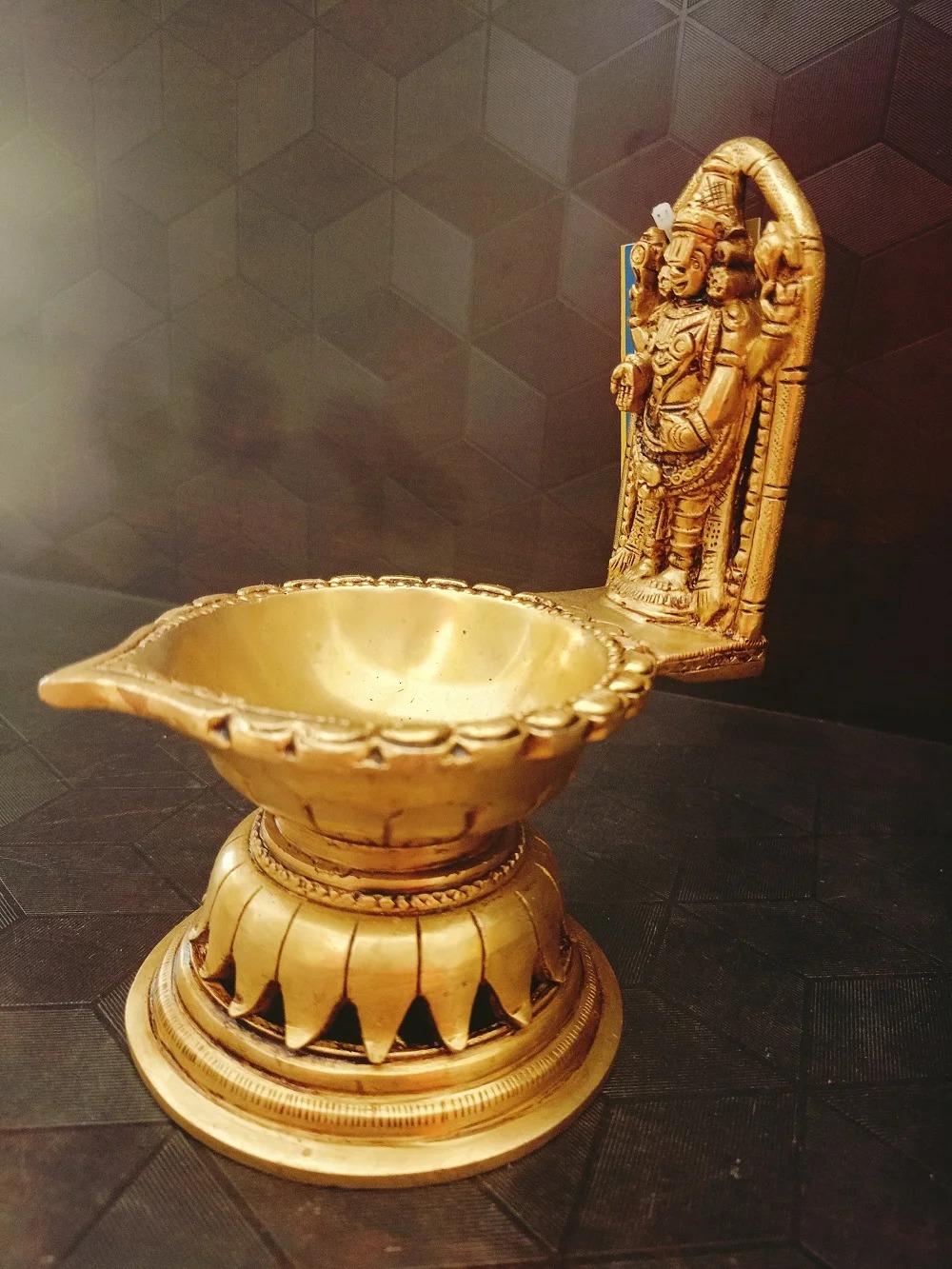 Brass Lord Perumal Diya 7″