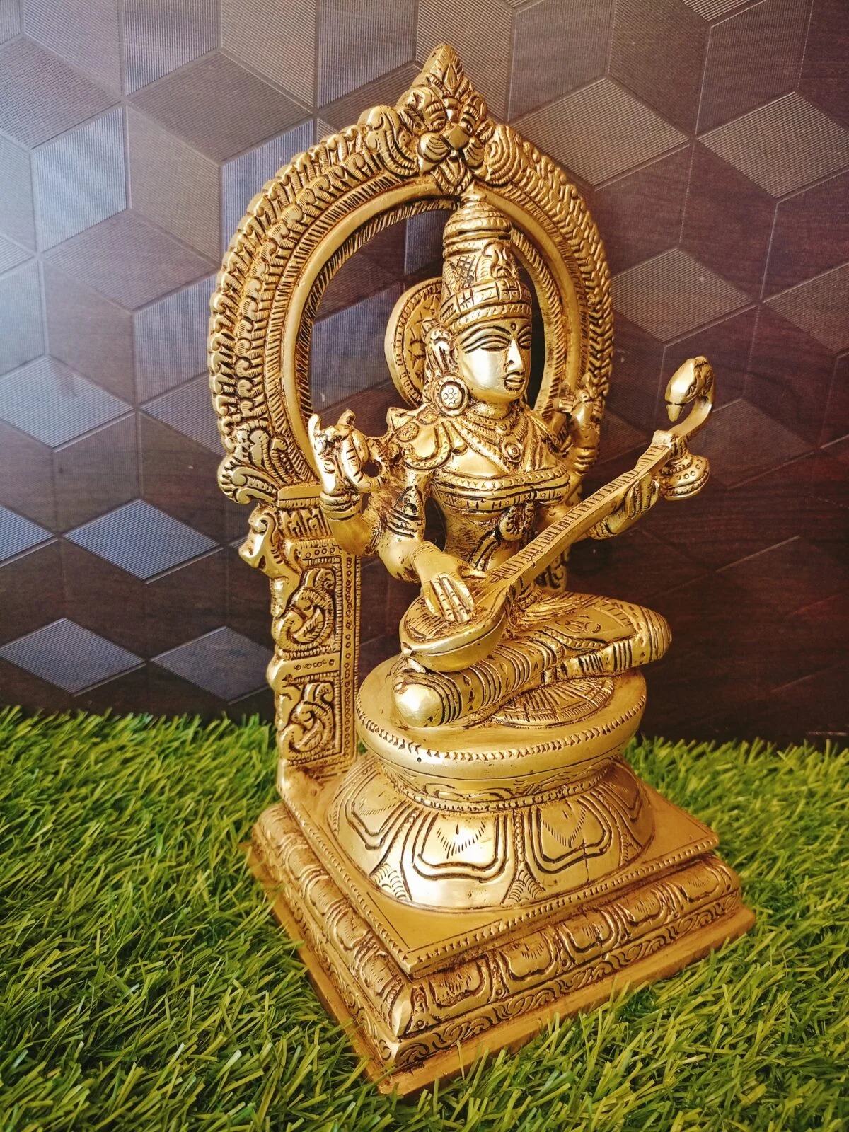 Brass Saraswathi with Thiruvachi Big Idol , Pure & Antique 10″