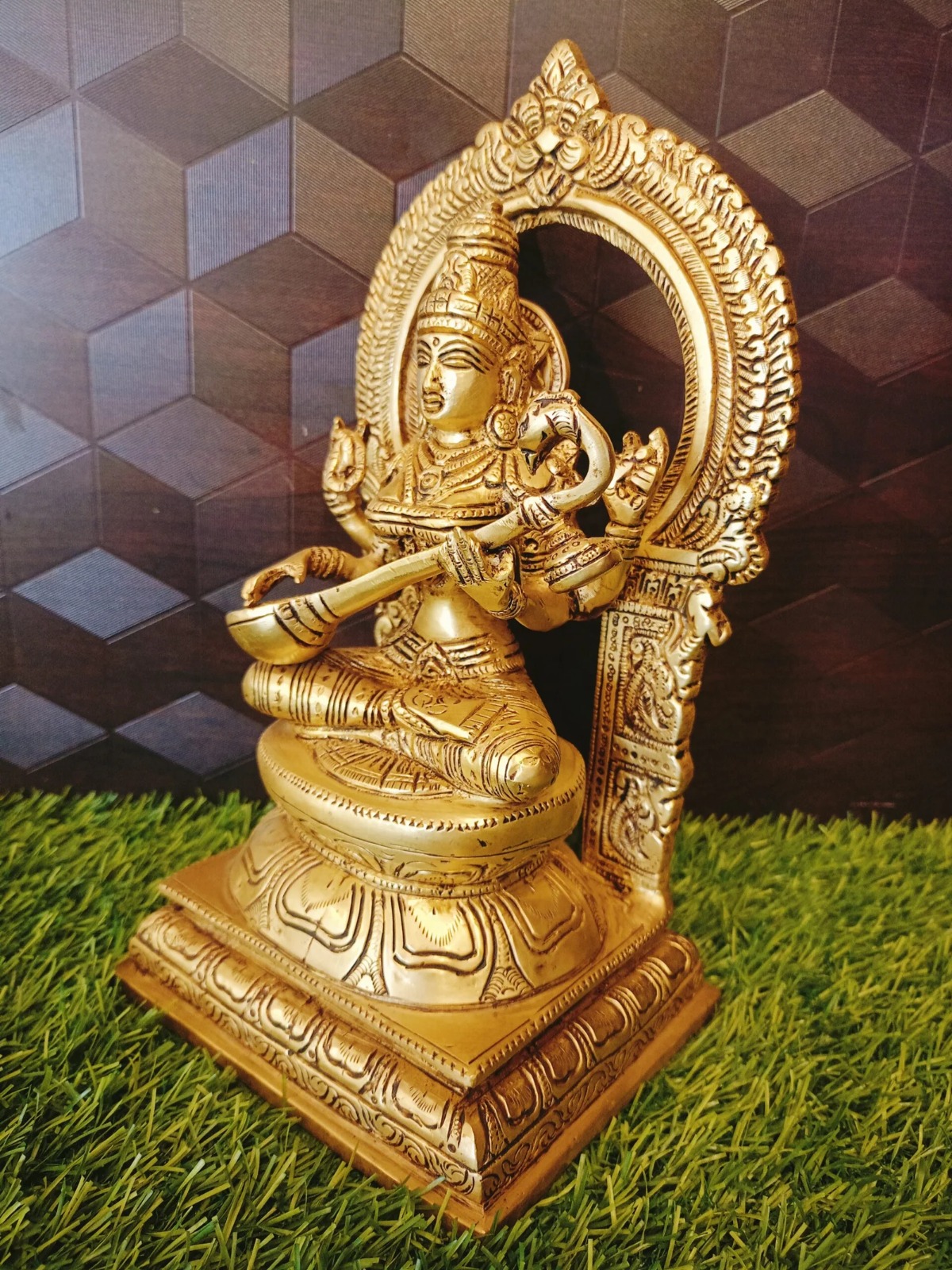 Brass Saraswathi with Thiruvachi Big Idol , Pure & Antique 10″