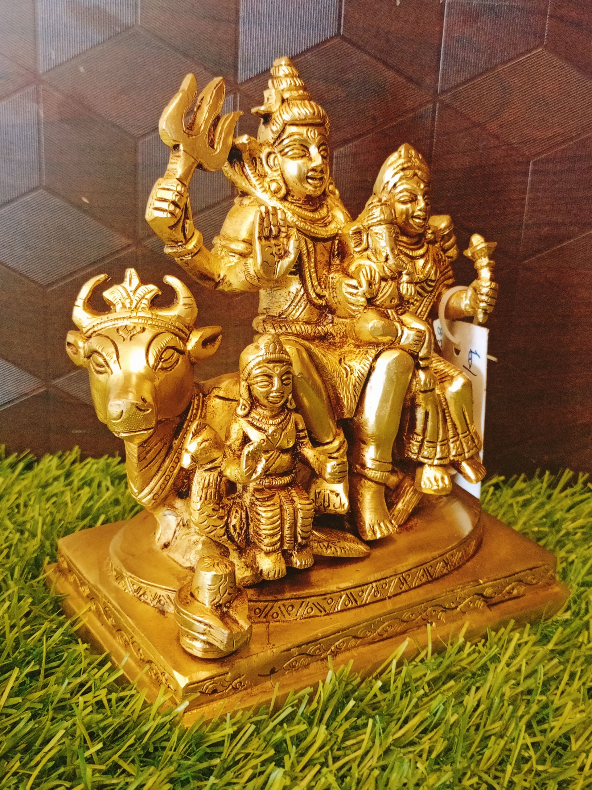 Brass Shiva Family’s Idol 6″