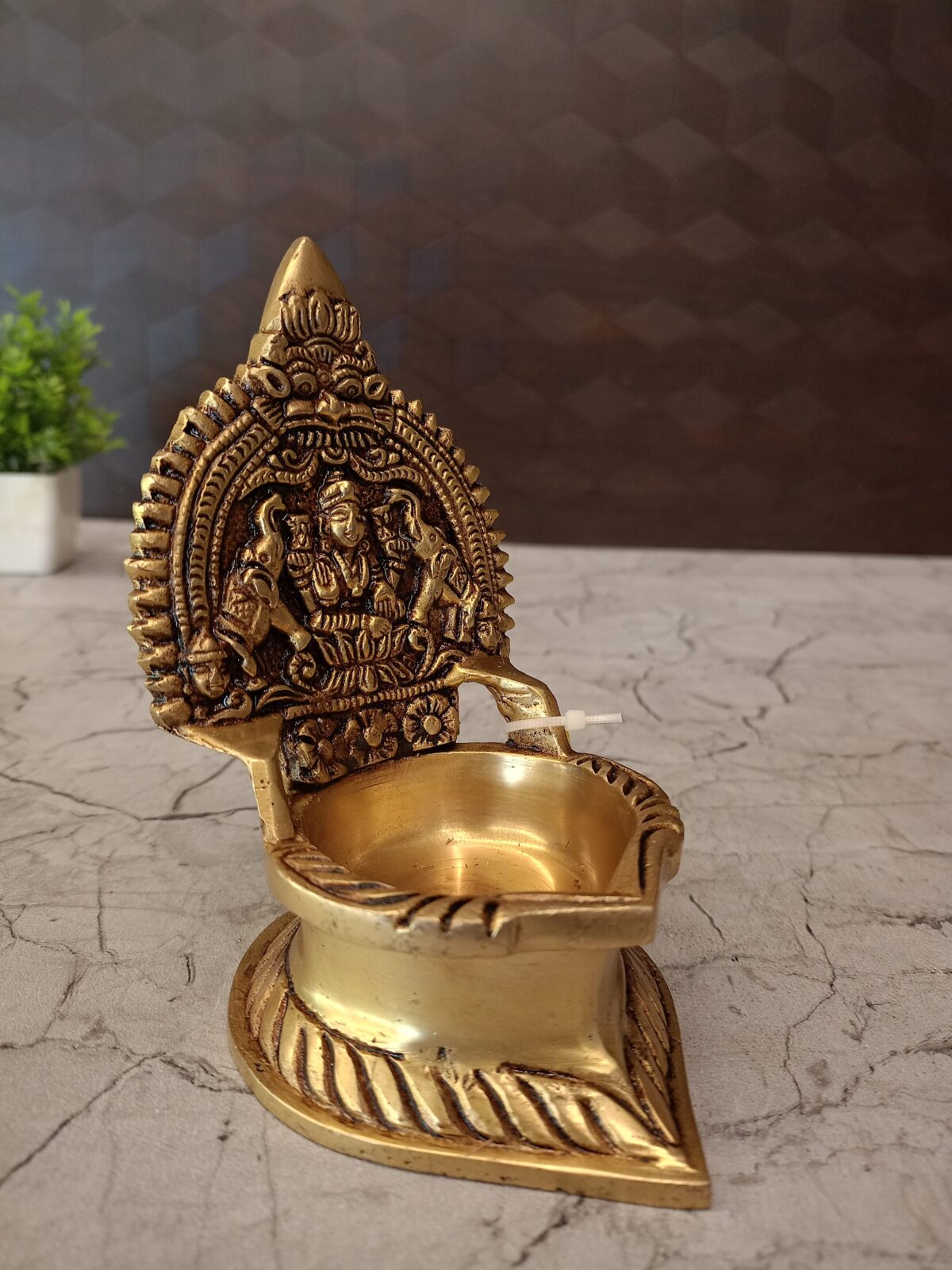 brass gajalakshmi diya pooja gift vgocart coimbatore india4 scaled