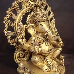 Brass Well Designed Arch Ganesha , Pure & Antique 9″