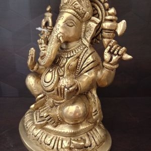 Brass Round Base Sitting Ganesha Idol 6″