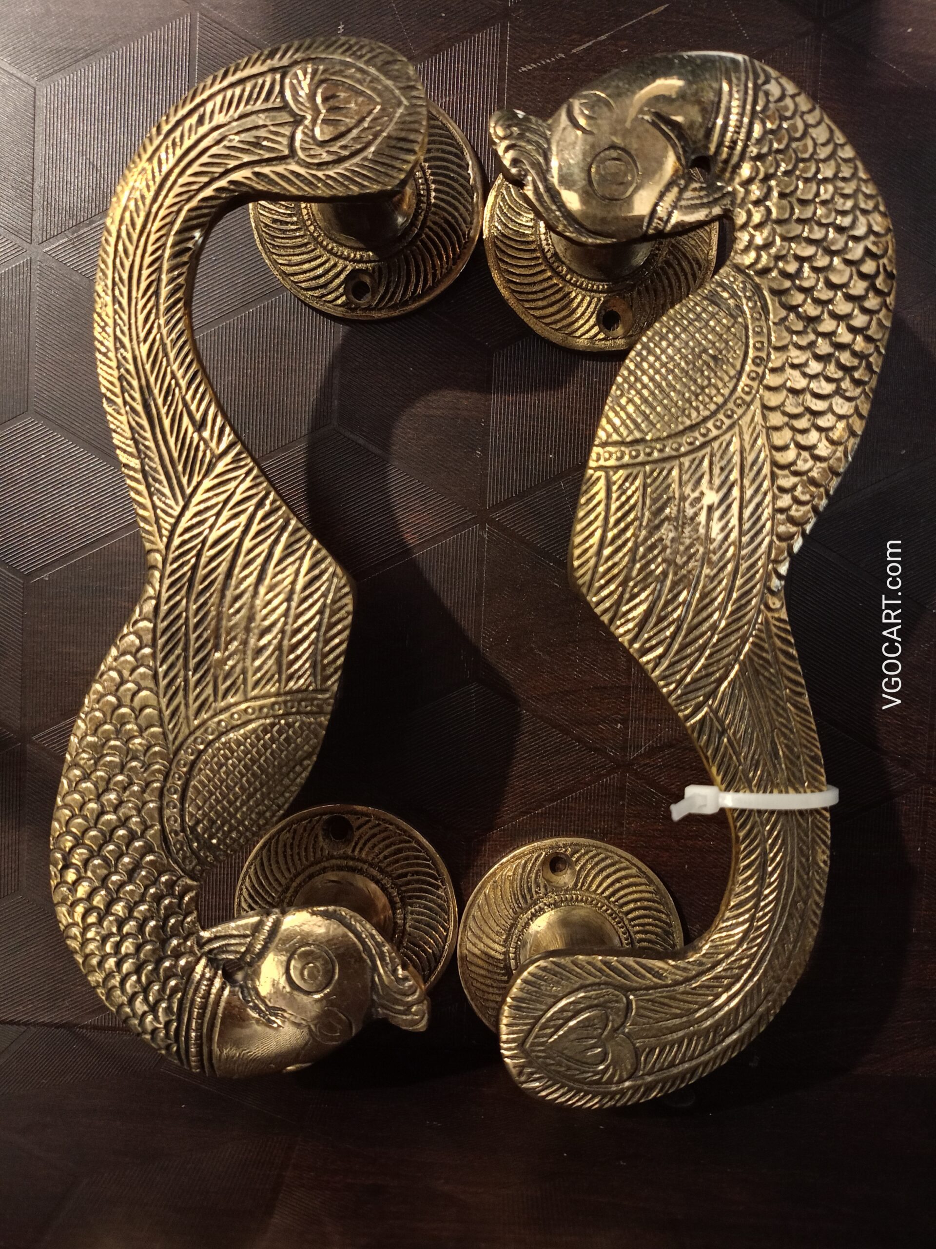 oplus_0 Brass Peacock Design Door Handle 8" - Image 1