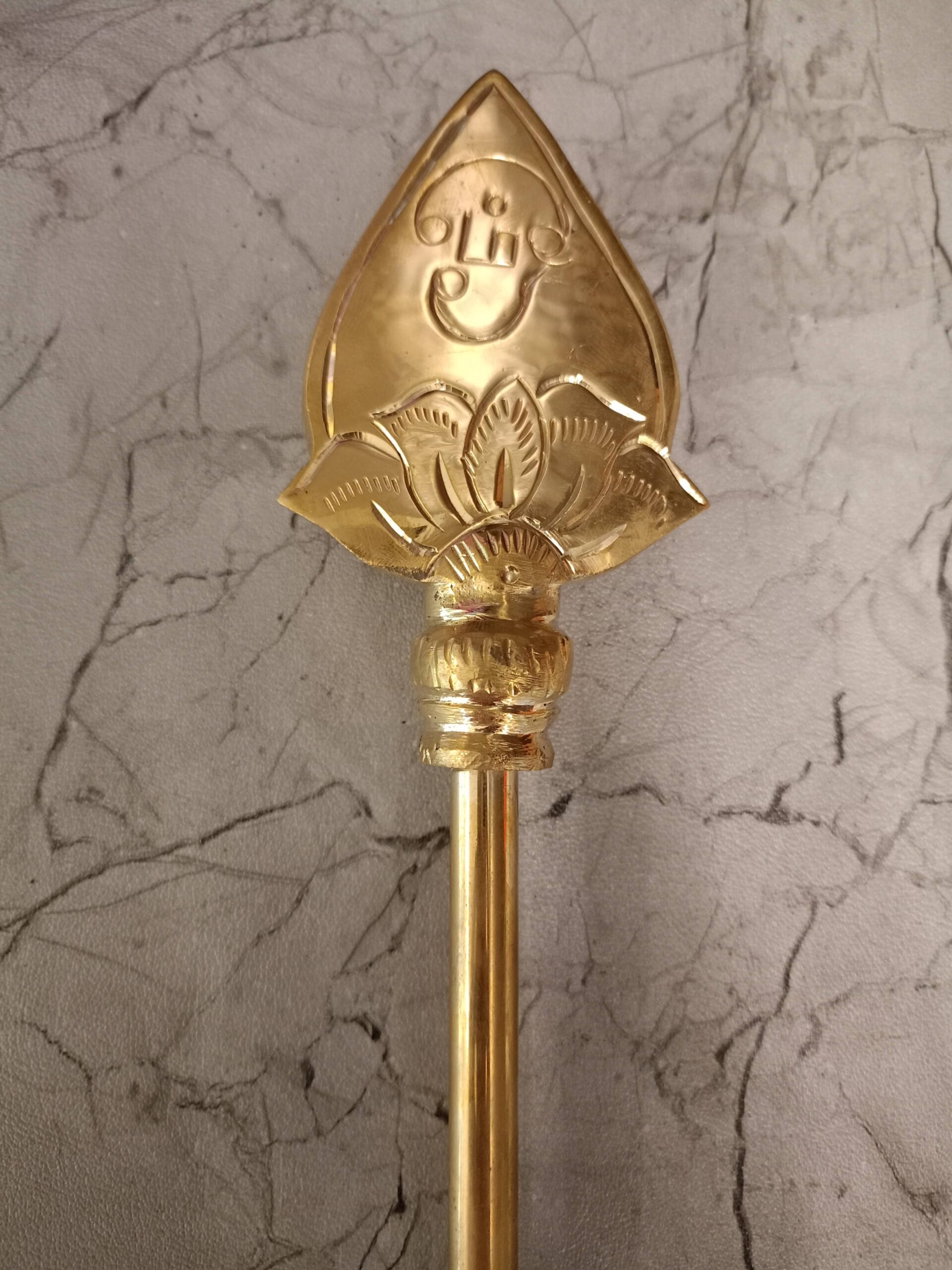 oplus_32 Brass Murugan Om Vel 16" - Image 1