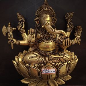 Brasss Ganesha Wall Mount 12″