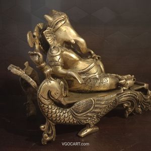 Brass Sleeping Ganesha Idol 7″