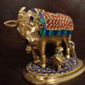 Brass Color Stone Finish Cow And Calf 4.5″ For Pooja