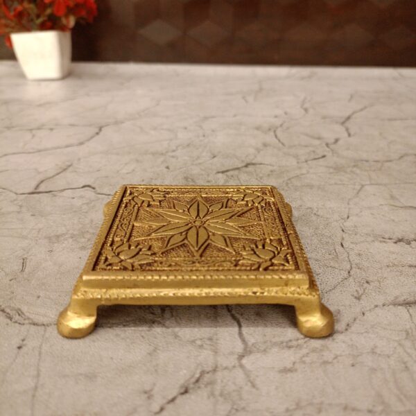 brass design chowki stand pooja gift vgocart coimbatore india1