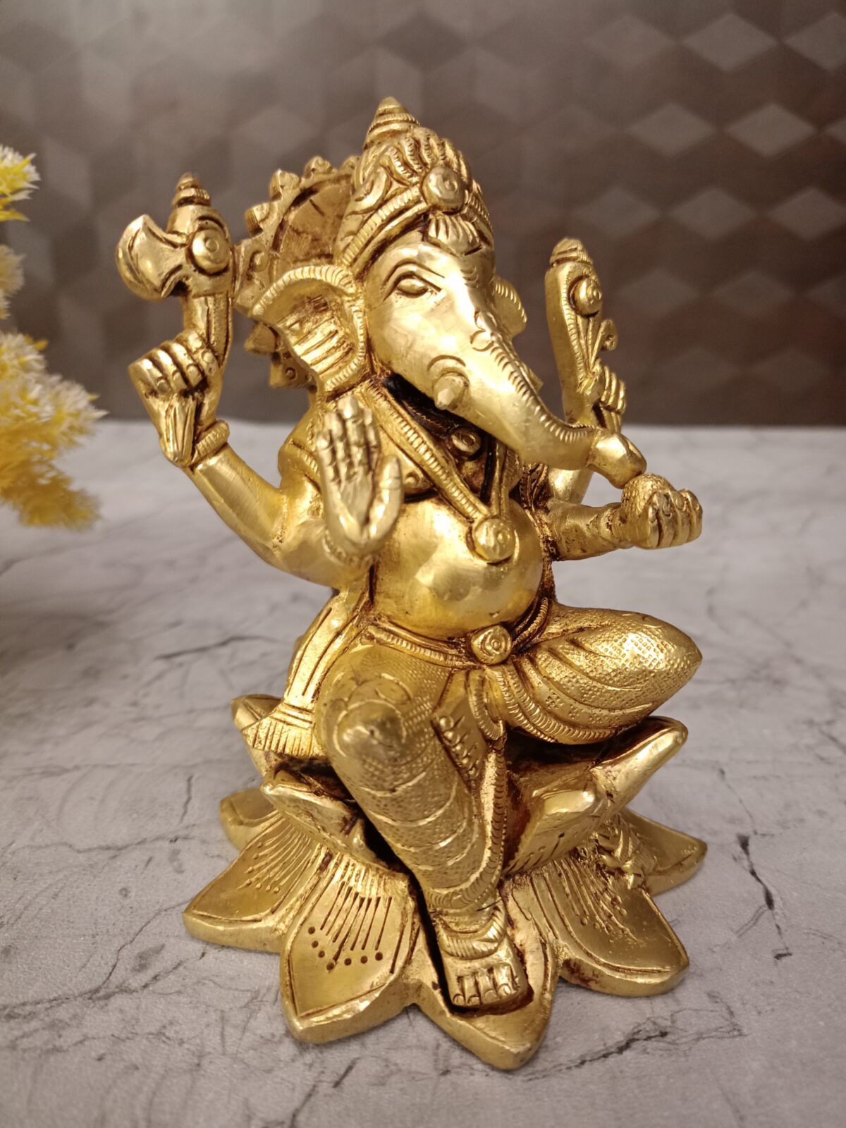 brass lotus ganesha idol pooja gift antique vgocart coimbatore india scaled