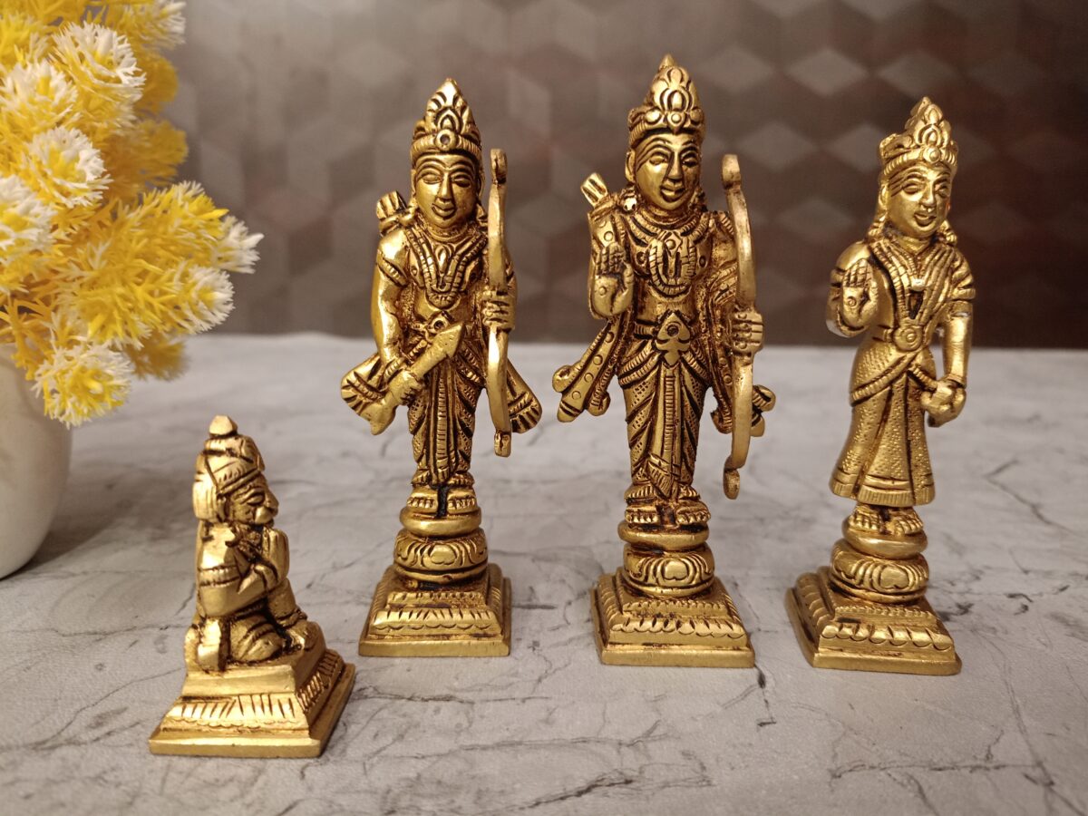brass ramar family idol pooja gift vgocart coimbatore india1 scaled