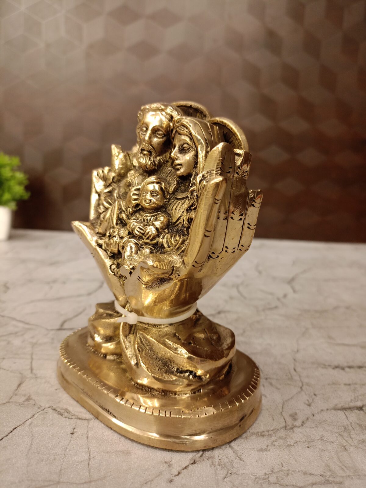 brass jesus family idol pooja gift vgocart coimbatore india2 scaled