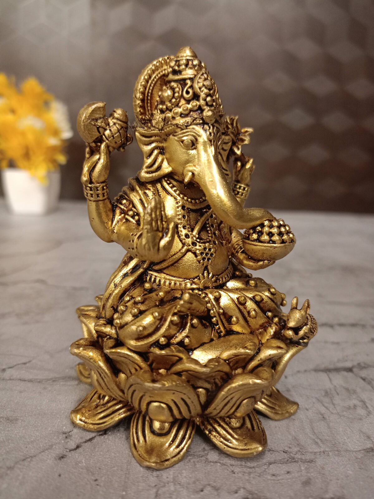brass lotus ganesha idol pooja gift vgocart coimbatore india2 scaled