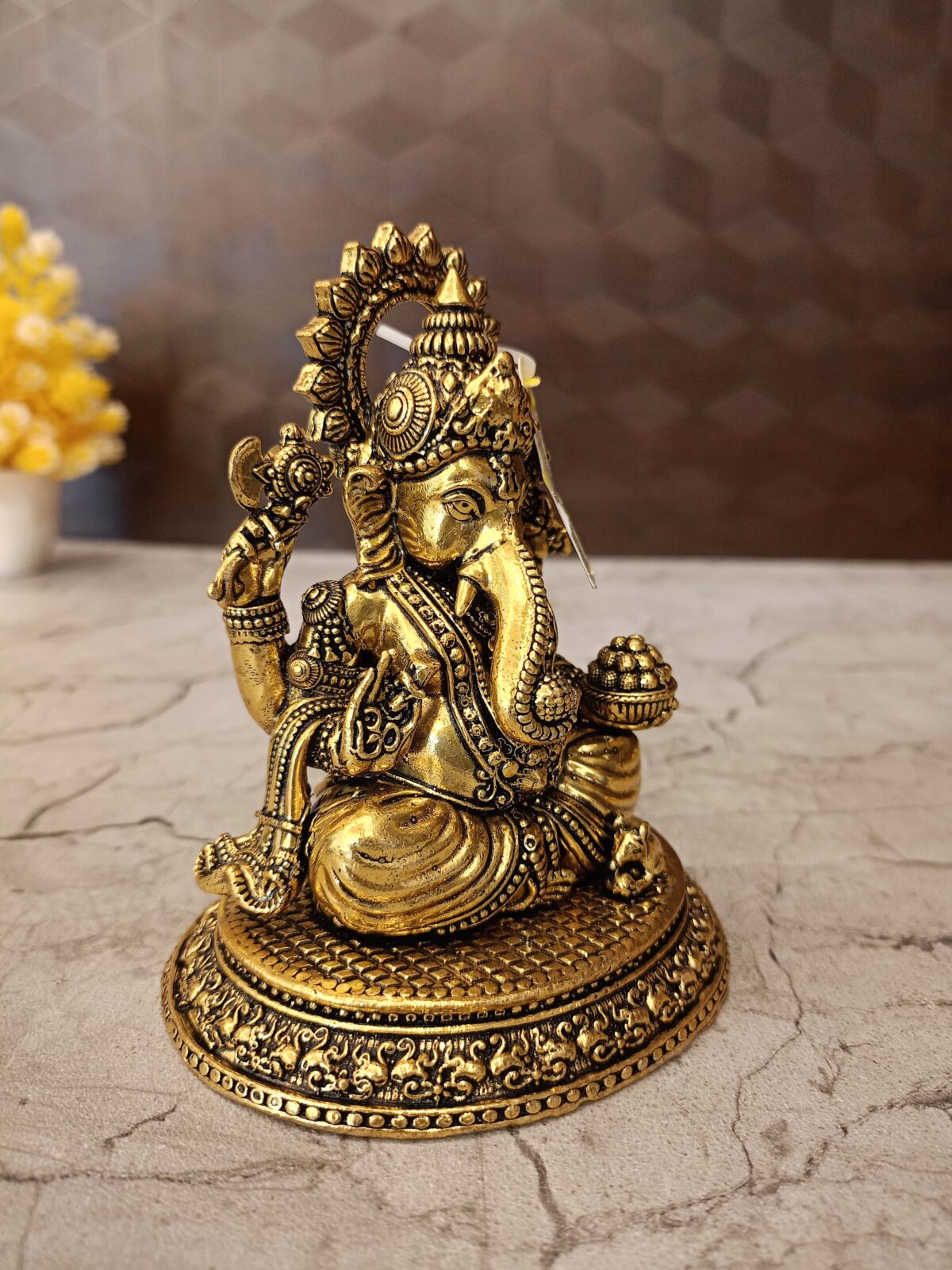 ganesha fine art oval base pooja vgocart coimbatore1 2 scaled