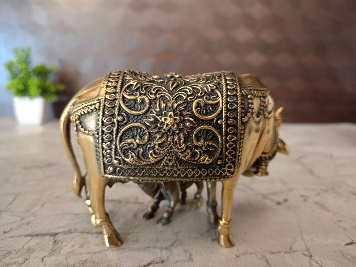 brass cow calf fine art pooja gift vgocart coimbatore india2 scaled