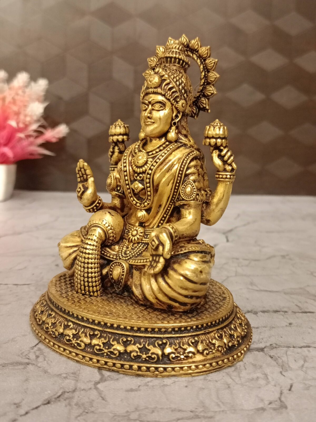 brass lakshmi idol pooja gift vgocart coimbatore1 scaled