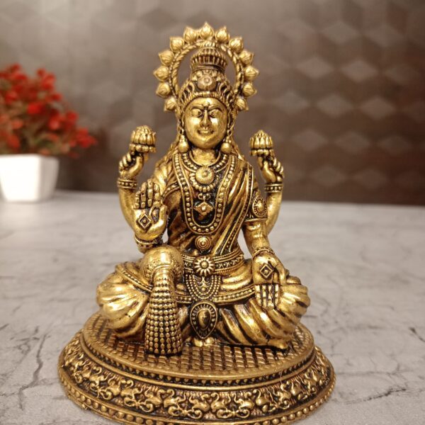 Buy Brass Fine Art Lakshmi Statue For Pooja 5.5"