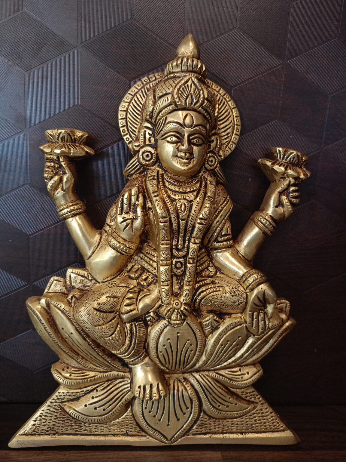 Buy Brass Mahalakshmi Wall Mount 10.5″