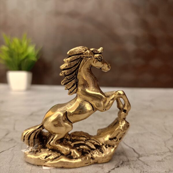 brass-horse-idol