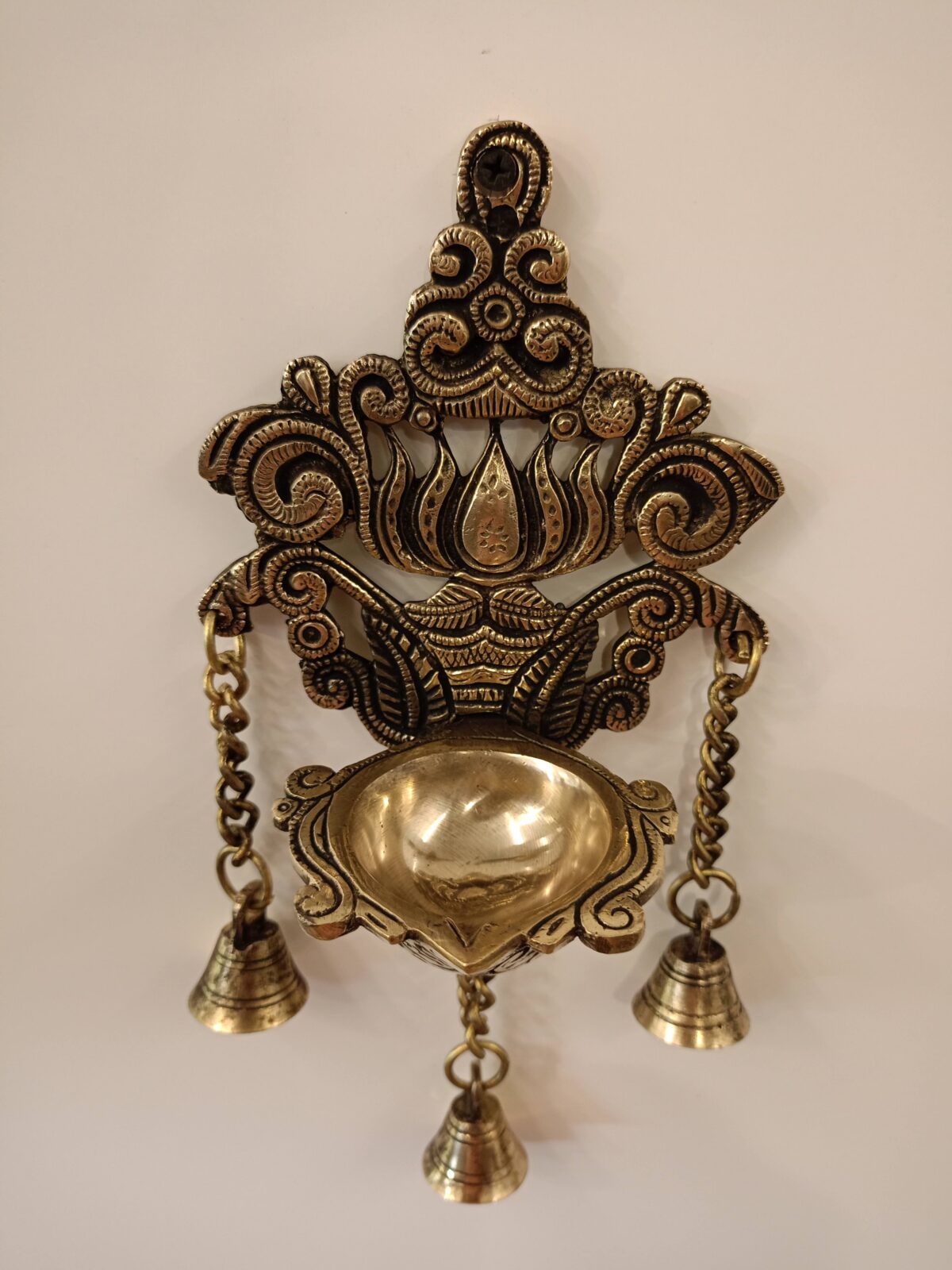 brass lotus diya wall mount pooja gift vgocart coimbatore india1 scaled