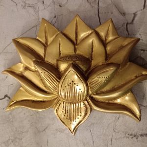 Buy Brass Handicraft Lotus Wall Mount 5″