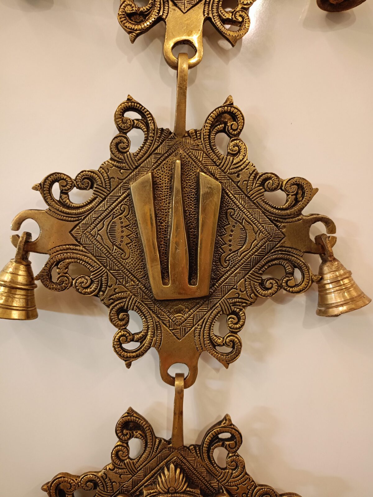 brass sangu chakra namam wall mount pooja gift vgocart coimbatore india3 scaled