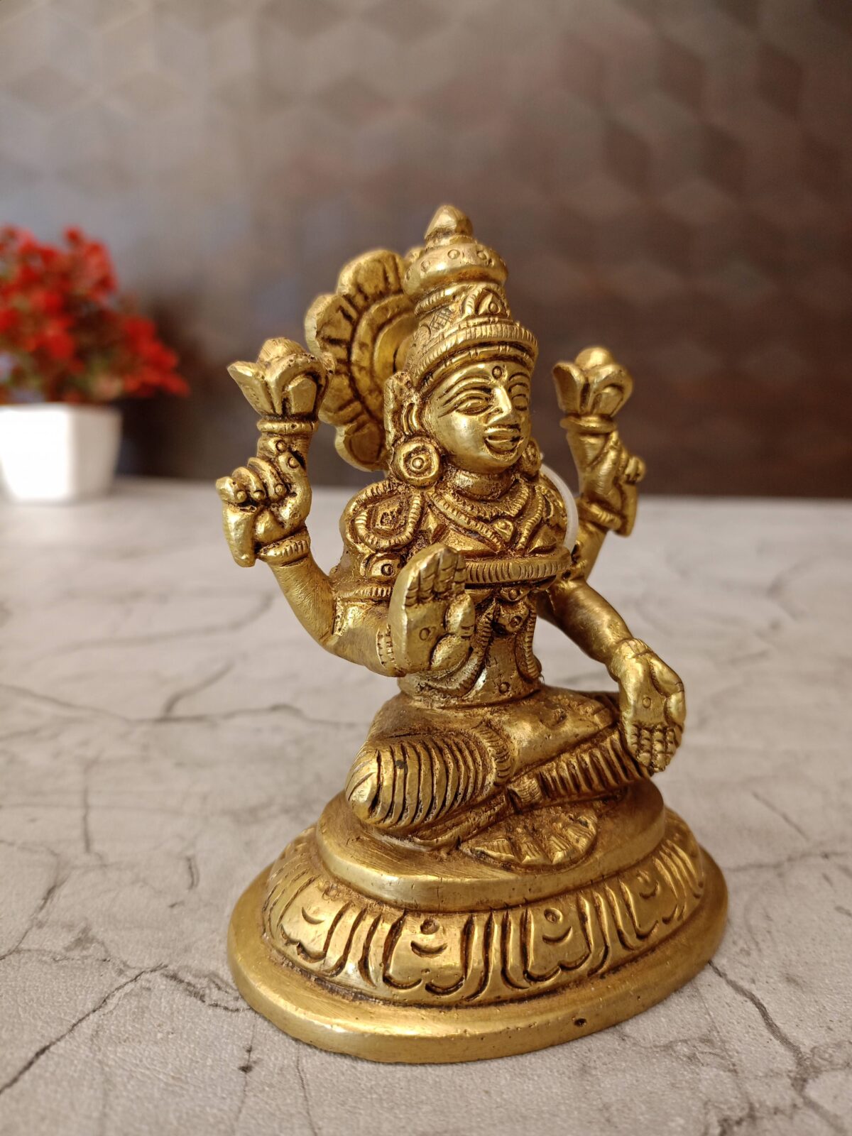brass lakshmi idol pooja gift vgocart coimbatore india7 scaled